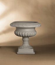 Carica l'immagine nel visualizzatore di Gallery, Calice Decorato