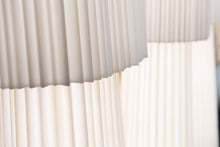 Load image into Gallery viewer, Ruffle Floor Lamp