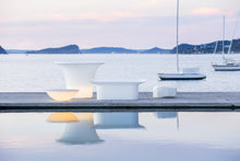 Carica l'immagine nel visualizzatore di Gallery, Cone illuminato