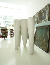 Carica l'immagine nel visualizzatore di Gallery, The Vases
