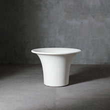 Carica l'immagine nel visualizzatore di Gallery, Cone