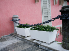 Carica l'immagine nel visualizzatore di Gallery, Kabin Family