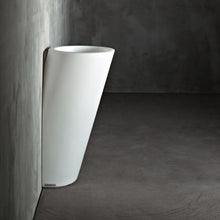 Carica l'immagine nel visualizzatore di Gallery, Pot Au Mur