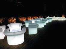 Carica l'immagine nel visualizzatore di Gallery, Sirchester illuminato