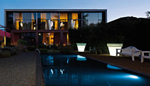 Carica l'immagine nel visualizzatore di Gallery, Vas One Family & Big Bo illuminato