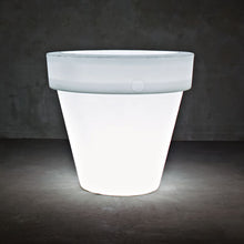 Carica l'immagine nel visualizzatore di Gallery, Vas One Family & Big Bo illuminato