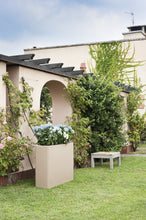 Carica l'immagine nel visualizzatore di Gallery, Vaso Rettangolare O/E